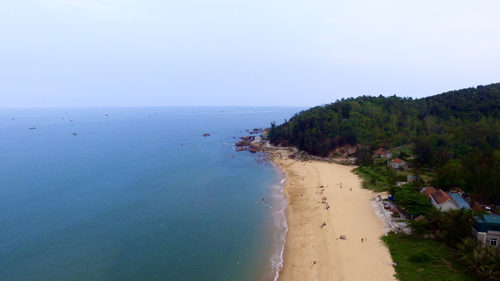 Φωτογραφία του Camping Paradise beach και η εγκατάσταση