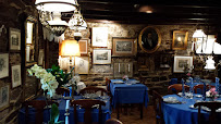 Atmosphère du Restaurant Relais Saint Aubin | Chambres à Erquy - n°18