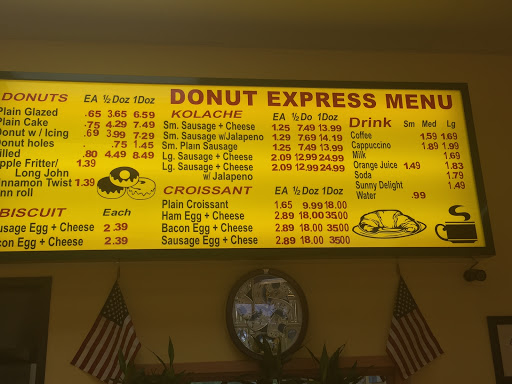 Donut Shop «Kolache Donut Express», reviews and photos, 10110 Woodlands Pkwy #300, Spring, TX 77382, USA