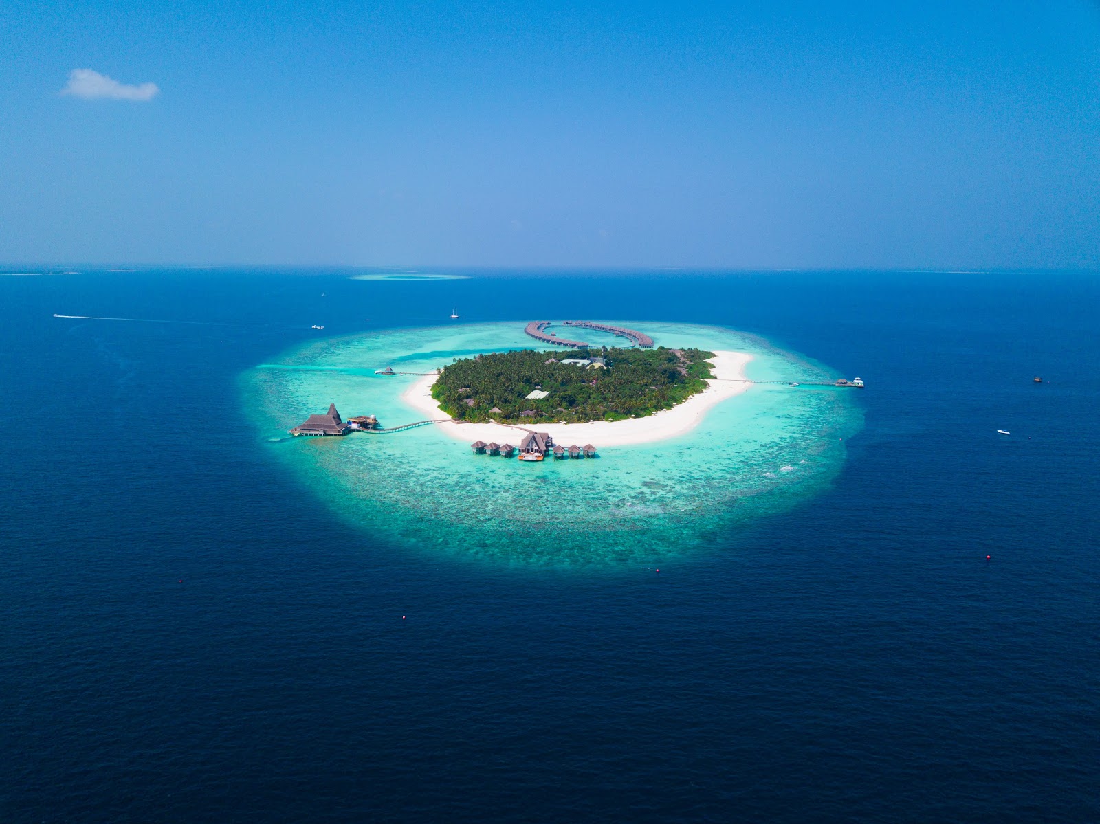 Kihavah huravalhi Island Beach photo #9