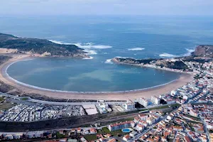 Praia de São Martinho do Porto image