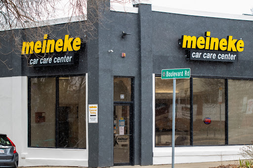 Auto Repair Shop «Meineke Car Care Center», reviews and photos, 22 Massachusetts Ave, Arlington, MA 02474, USA