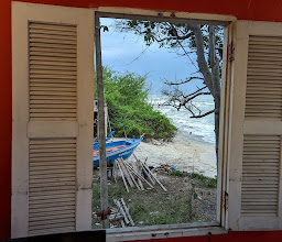 Laciana By The Sea photo