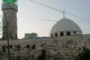 مسجد حجة الاثري image