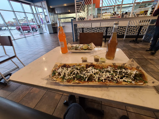 Shopping Mall «Oakdale Village Shopping Center», reviews and photos, 8301 3rd St N, St Paul, MN 55128, USA