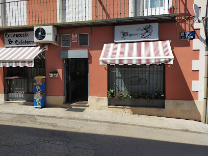 Cafetería El Rincón de Higuerlop S.L. - C. de la Victoria, 2, 28590 Villarejo de Salvanés, Madrid, Spain