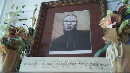 Thrift Store «Center City Thrift Shop», reviews and photos, 628 W Turner St, Allentown, PA 18102, USA