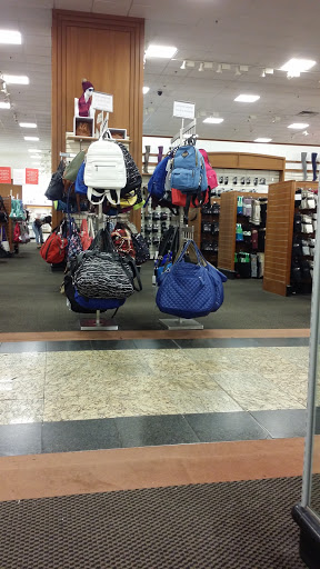 Department Store «Century 21 Department Store», reviews and photos, 1085 Old Country Rd, Westbury, NY 11590, USA