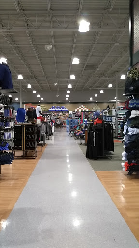 DICK'S Sporting Goods