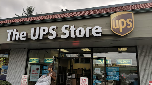Shipping and Mailing Service «The UPS Store», reviews and photos, 12819 SE 38th St, Bellevue, WA 98006, USA