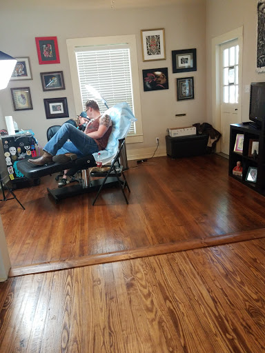 Tattoo Shop «Alliance Tattoo Studio and Art Gallery», reviews and photos, 674 S Castell Ave, New Braunfels, TX 78130, USA