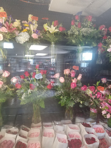 Florist «Buds & Blooms», reviews and photos, 405 Auburn Way N, Auburn, WA 98002, USA