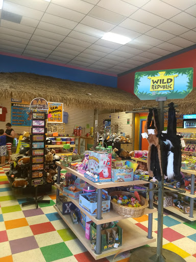 Water Park «Monsoon Lagoon Watering Hole Safari & Waterpark», reviews and photos, 1530 S Danbury Rd, Port Clinton, OH 43452, USA