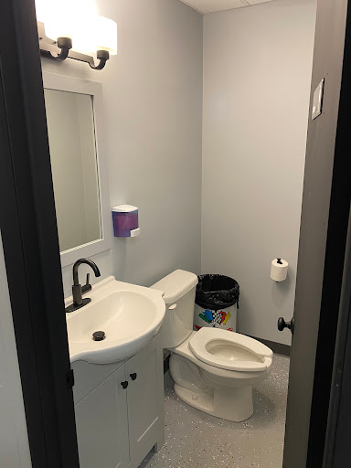 Auto Parts Store «Good Guys AutoCare», reviews and photos, 416 Highland Ave, Iowa City, IA 52240, USA