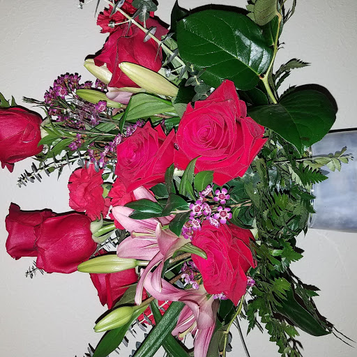 Florist «Flowers of Kingwood», reviews and photos, 1962 Northpark Dr, Kingwood, TX 77339, USA