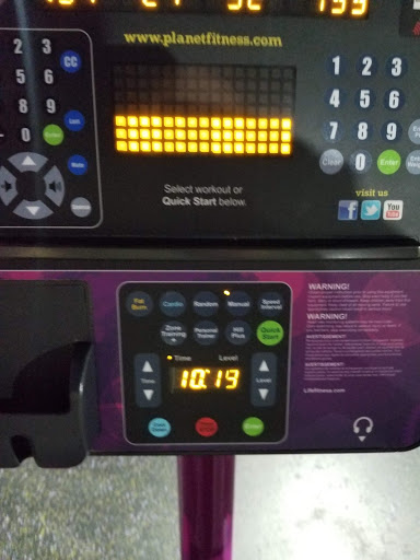 Gym «Planet Fitness», reviews and photos, 3535 W Walnut Ave, Visalia, CA 93277, USA