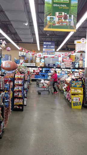 Grocery Store «Superior Grocers», reviews and photos, 111 E Compton Blvd, Compton, CA 90220, USA