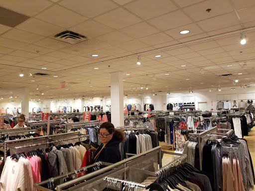 Clothing Store «H&M», reviews and photos, 1200 US-22 #319, Phillipsburg, NJ 08865, USA