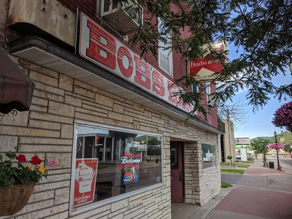 Bob's Bar 53821