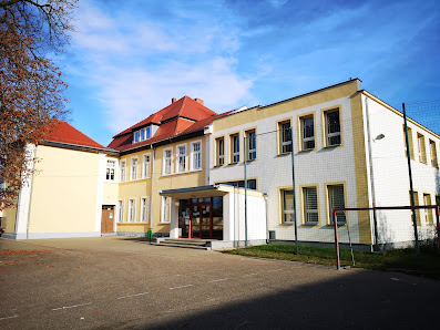 Szkoła Podstawowa nr 3 im. M. Kopernika Klasztorna 19, 62-100 Wągrowiec, Polska