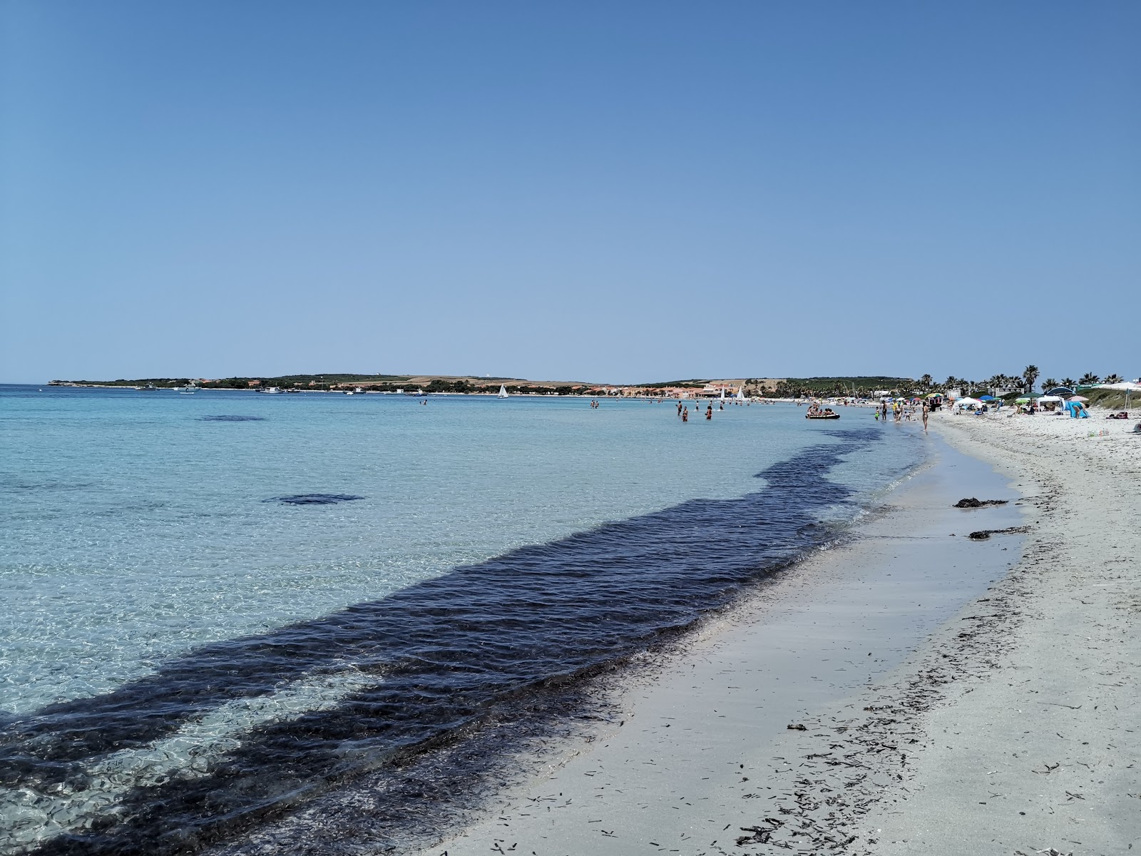 Foto van Spiaggia Di Putzu Idu met gemiddeld niveau van netheid