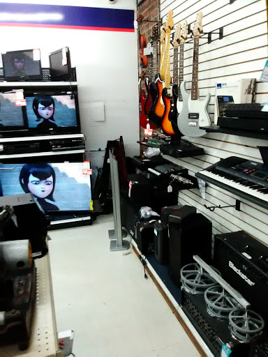 Pawn Shop «Springfield Pawn King», reviews and photos, 107 W Cook St, Springfield, IL 62704, USA