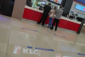 KFC | Los Andes Mall image