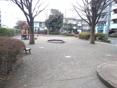 仲町台うさぎ公園