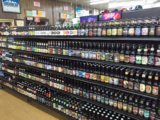 Liquor Store «Monroe Liquor Plaza», reviews and photos, 811 S Monroe St, Monroe, MI 48161, USA