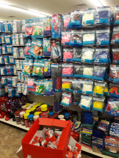 Dollar Store «Dollar Tree», reviews and photos, 7448 Little River Turnpike b, Annandale, VA 22003, USA