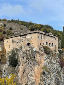 Convento di Sant’Angelo d’Ocre Via del Convento, 67040 Ocre AQ, Italia