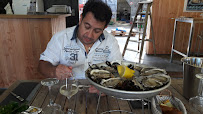 Huître du Bar-restaurant à huîtres Les Huîtres Du Père Gus. Producteur d'huîtres Normandes à Blainville-sur-Mer - n°18