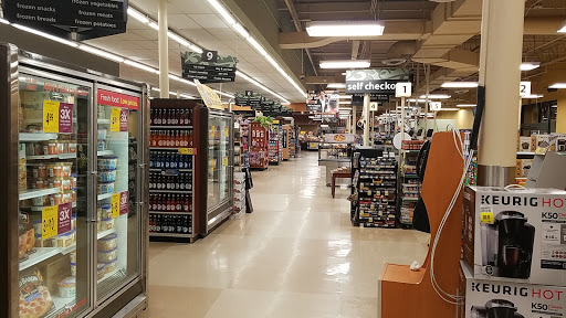 Grocery Store «Kroger», reviews and photos, 4395 Orchard Lake Rd, West Bloomfield Township, MI 48323, USA