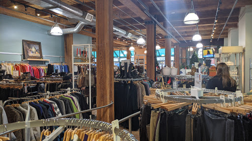 Thrift Store «Retique Store», reviews and photos, 190 N Broadway, Milwaukee, WI 53202, USA