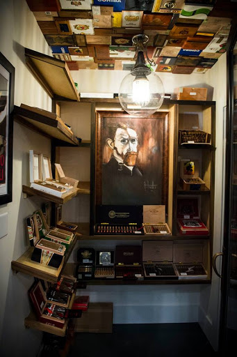 Wine Store «Wine & Cheese If You Please», reviews and photos, 24 Palmetto Bay Rd, Hilton Head Island, SC 29928, USA