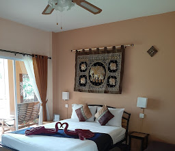 Liam's Suan Dok Mai Guesthouse photo
