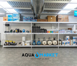 AQUAMARKET | Albercas e hidroneumáticos photo