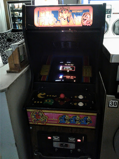 Laundromat «Town & Country Coin Laundry», reviews and photos, 2717 E Boulder St, Colorado Springs, CO 80909, USA