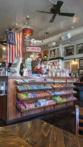 Grocery Store «Newtown General Store», reviews and photos, 43 Main St, Newtown, CT 06470, USA