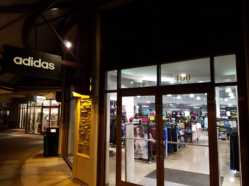 Sporting Goods Store «adidas Outlet Store Woodburn», reviews and photos, 1001 N Arney Rd Ste 400, Woodburn, OR 97071, USA