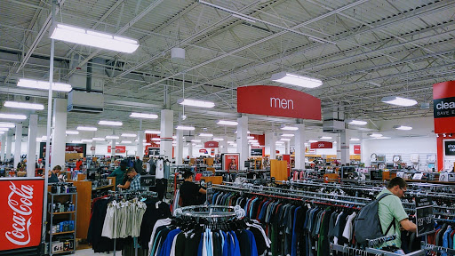 Department Store «T.J. Maxx», reviews and photos, 1301 Missouri Ave N, Largo, FL 33770, USA