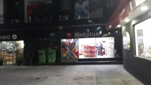 Medplus Pharmacy - Sanusi, 1436 Sanusi Fafunwa St, Victoria Island, Lagos, Nigeria, Pharmacy, state Lagos