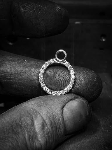 Jeweler «Kirk and Company Jewelers», reviews and photos, 117 Main St, Milford, OH 45150, USA