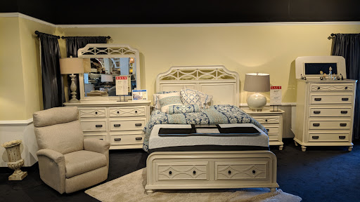 Furniture Store «Mor Furniture for Less», reviews and photos, 10487 SW Cascade Ave, Tigard, OR 97223, USA