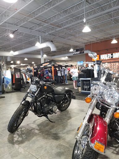Harley-Davidson Dealer «St. Charles Harley-Davidson», reviews and photos, 3808 W Clay St, St Charles, MO 63301, USA