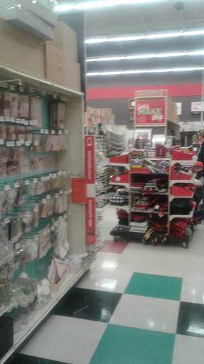 Craft Store «Michaels», reviews and photos, 1840 E Independence St, Springfield, MO 65804, USA