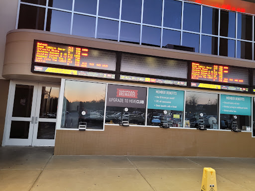 Movie Theater «Raleigh Grande 16», reviews and photos, 4840 Grove Barton Rd, Raleigh, NC 27613, USA