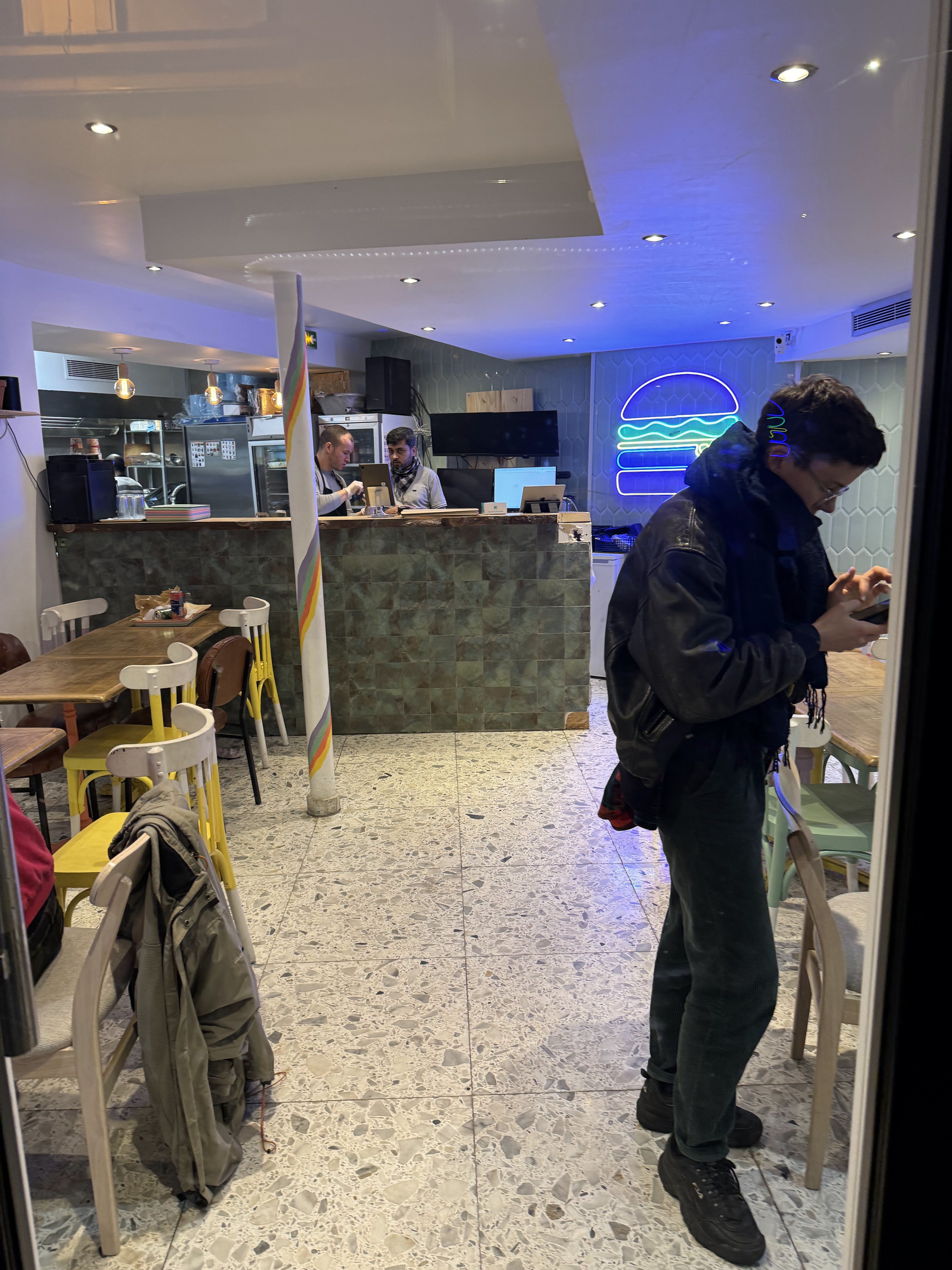 Photo n° 6 de l'avis de Samuel.a fait le 19/11/2023 à 20:18