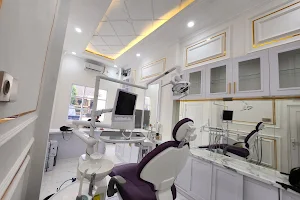 Klinik gigi AADC ( Aoisora Aesthetic Dental Care) image
