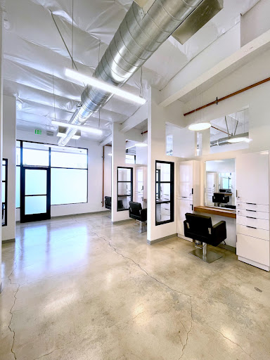 Hair Salon «Cleo Hair Salon», reviews and photos, Cleo Hair Salon, 676 Lindero Canyon Rd, Oak Park, CA 91377, USA